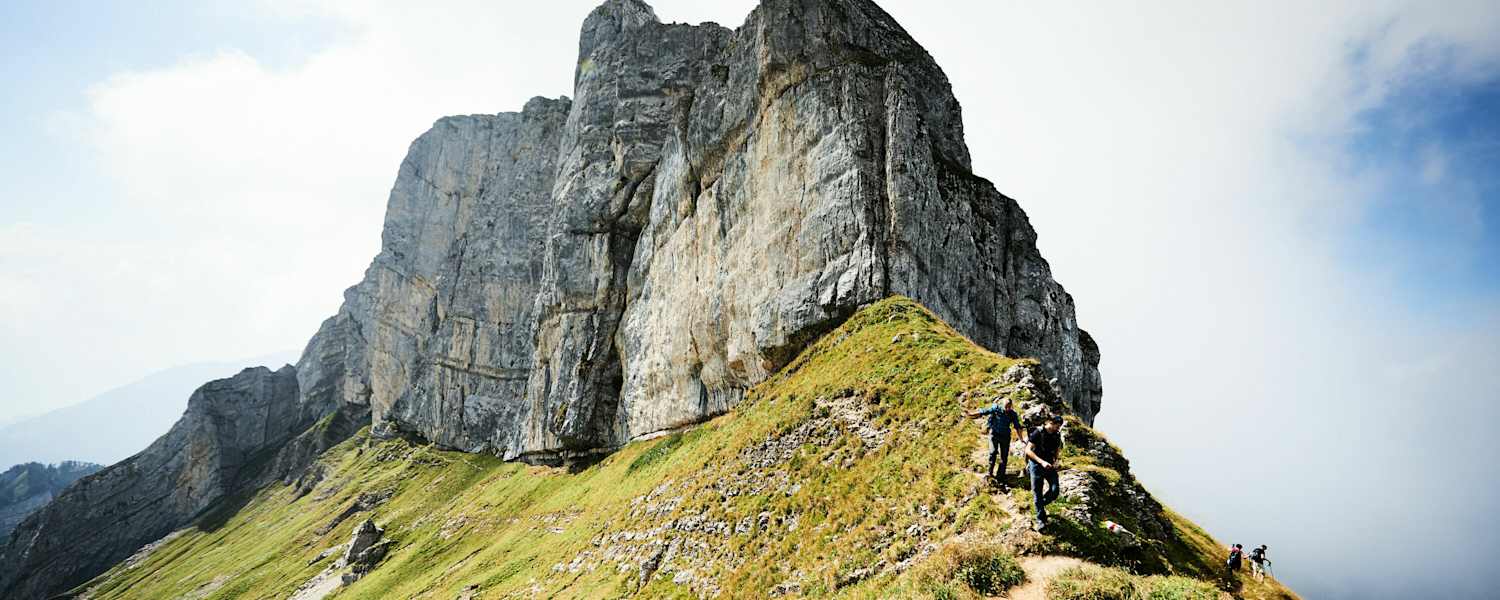 Das Bergmassiv Pilatus bei Sonnenschein