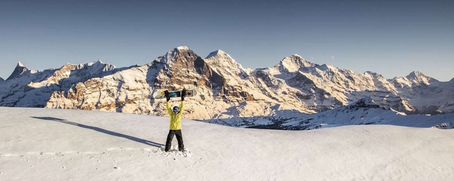 Interlaken: auf der Kleinen Scheidegg mit Blick auf Eiger, Mönch & Jungfrau