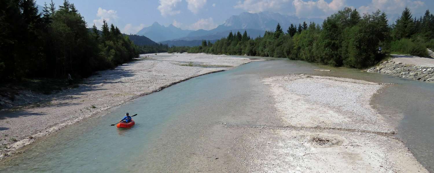 Kanu-Spaß mit Luftbooten: Die 6 schönsten Touren in Bayern und Österreich