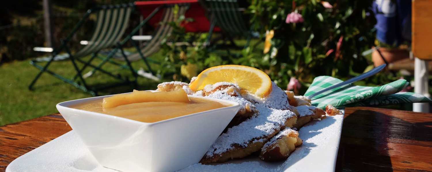 Kaiserschmarrn auf der Gasselhöh' Hütte in den Schladminger Tauern in der Steiermark