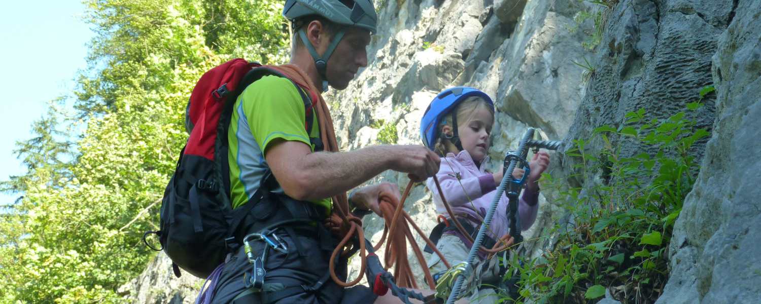 Am Klettersteig mit Kind