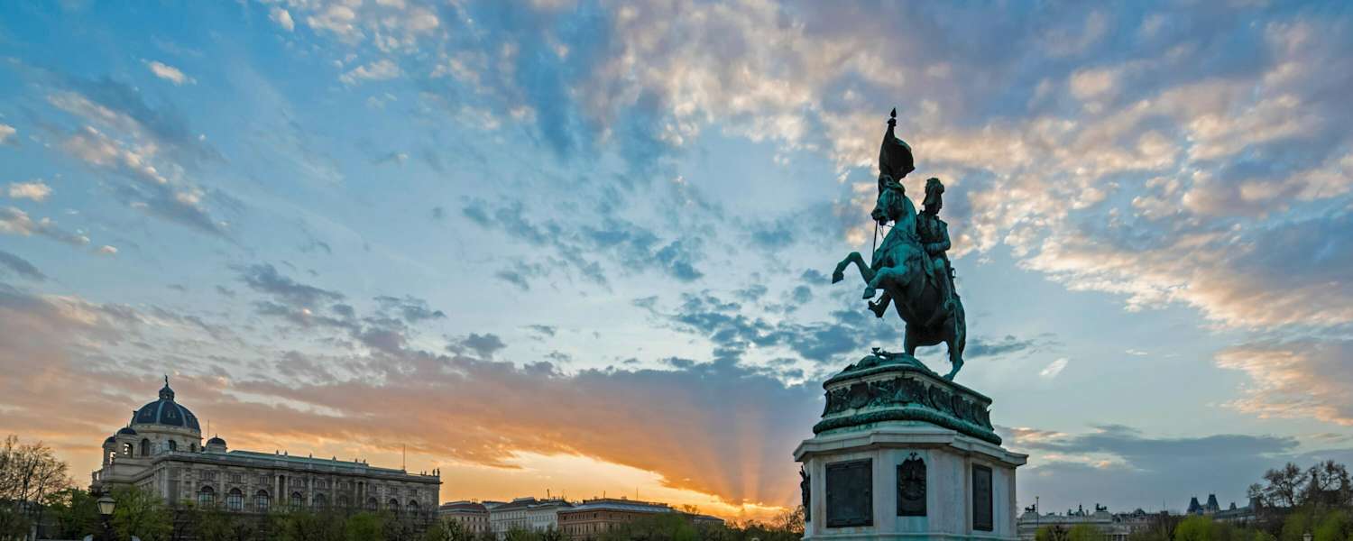 Nacht der 1000 Zelte: Auf dem Wiener Heldenplatz biwakieren und ein Zeichen für den Klimaschutz der Berge setzen