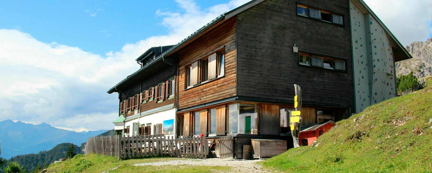 Schnell von Innsbruck aus erreichbar: Das Solsteinhaus (1.806 m)