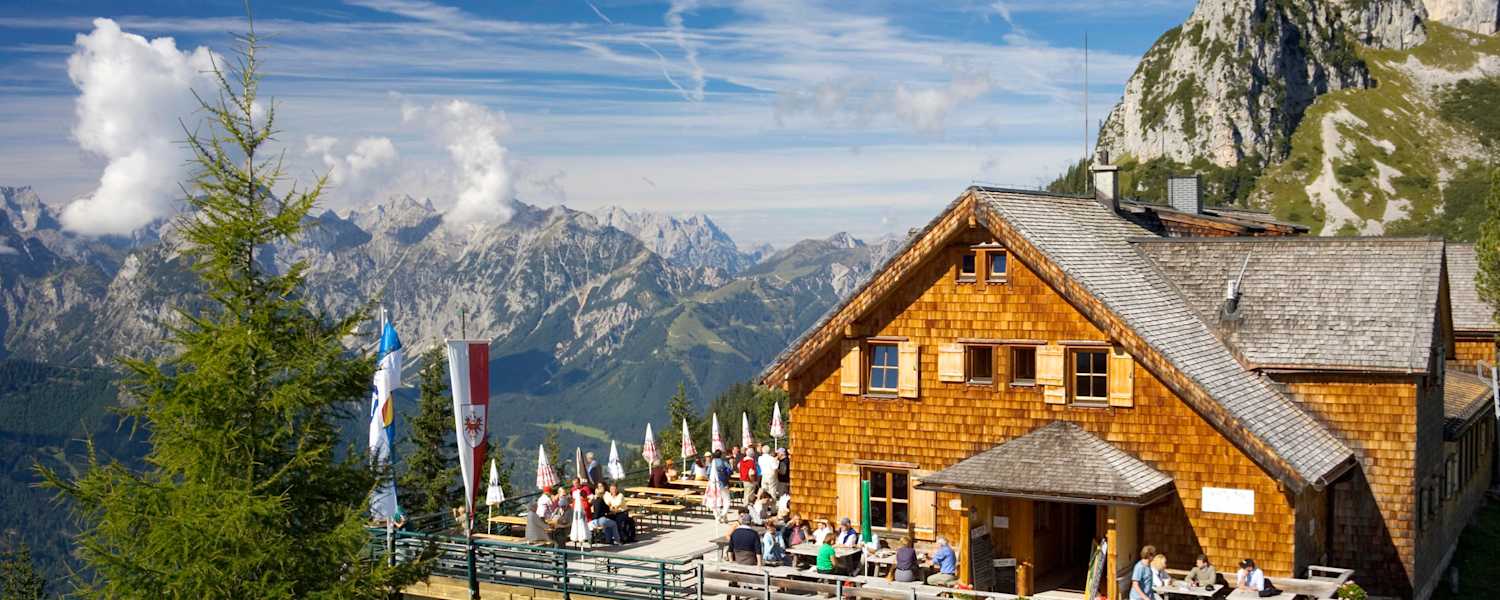 Die Erfurter Hütte im Rofangebirge (Tirol)