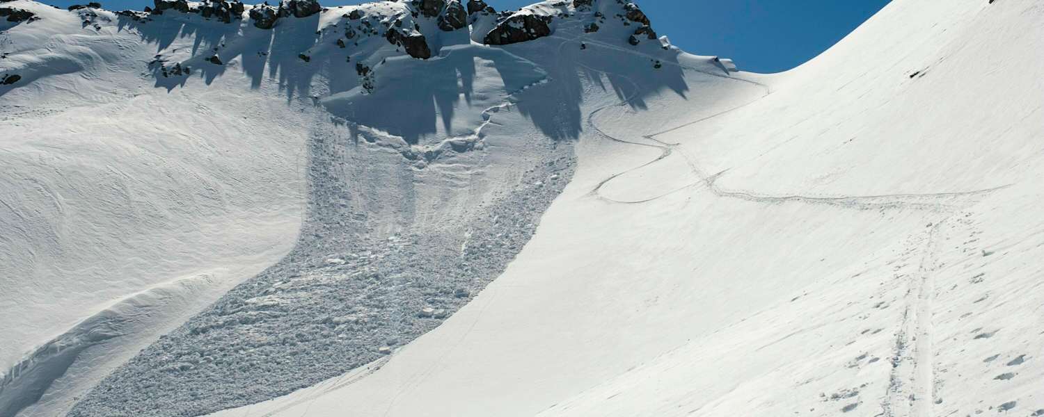 Schnee nach langer Kälteperiode: Ein gut erkennbares, aber dennoch tückisches Gefahrenmuster