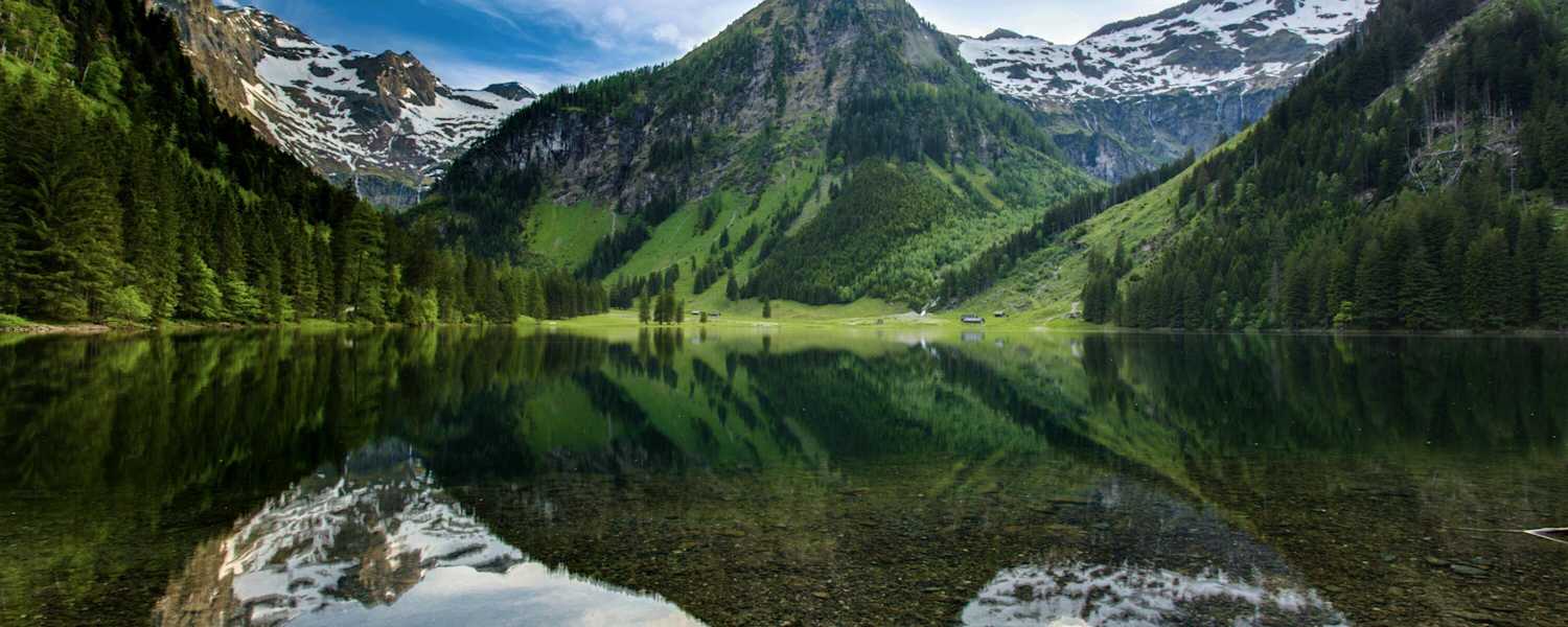 Schwarzensee im Naturpark Sölktäler in der Steiermark