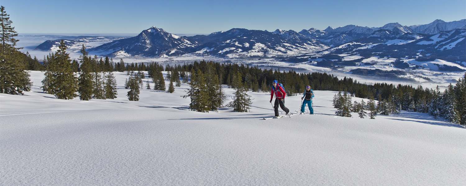 Skitourengeher im Oberallgäu