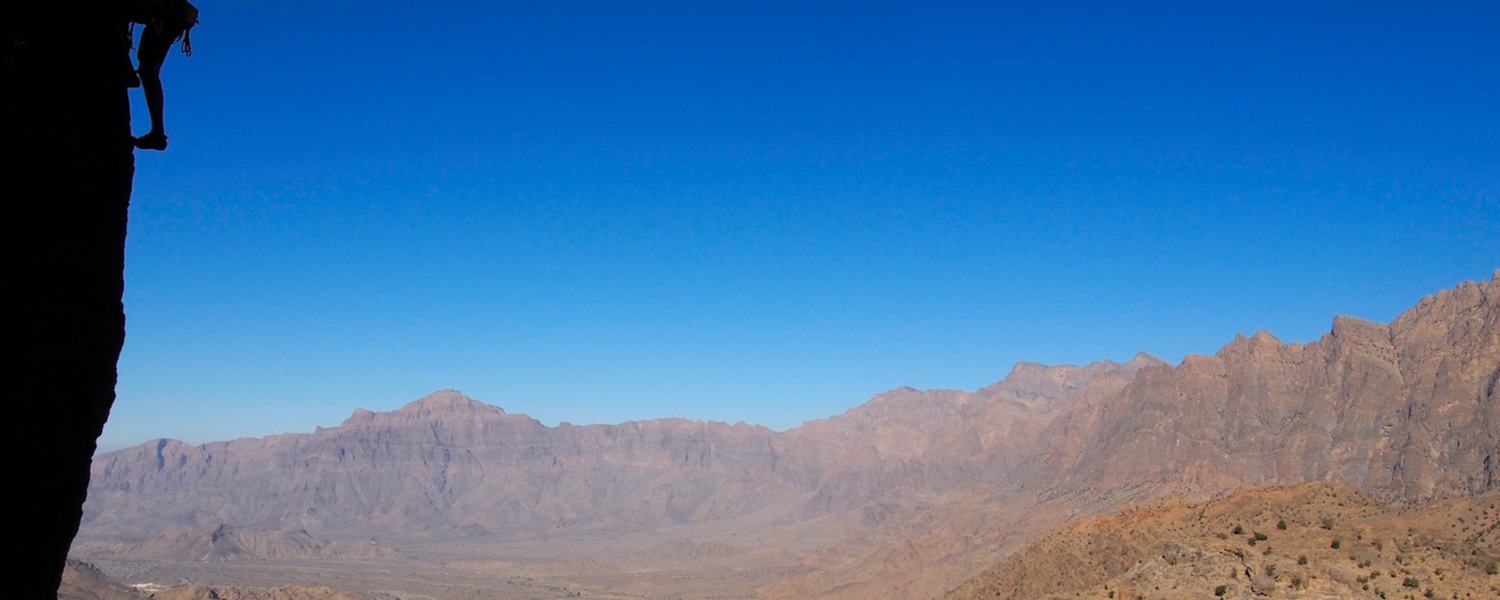 Klettern Campen Wandern Oman Bergwelten Schoepf