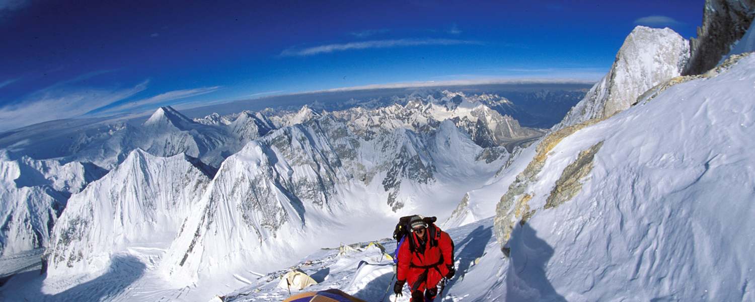 In großer Höhe: Am Gasherbrum II (8.034 m), Karakorum