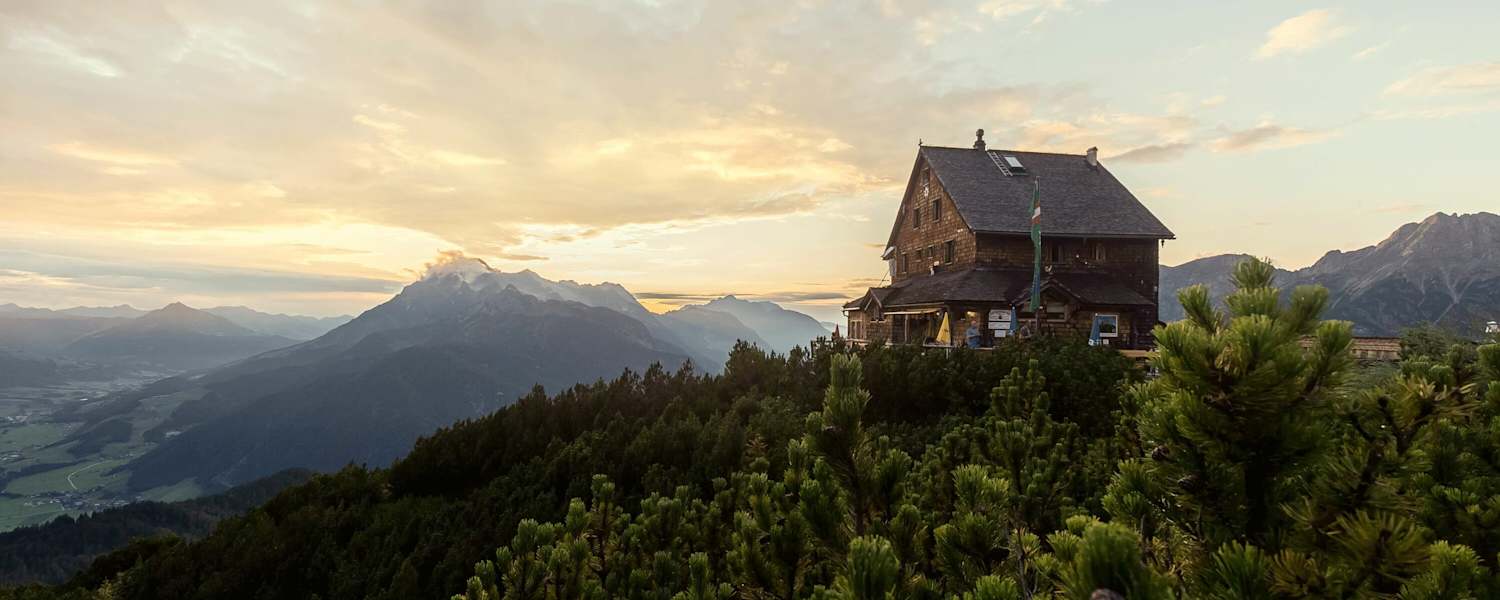 Peter-Wiechenthaler-Hütte in den Berchtesgadener Alpen in Salzburg