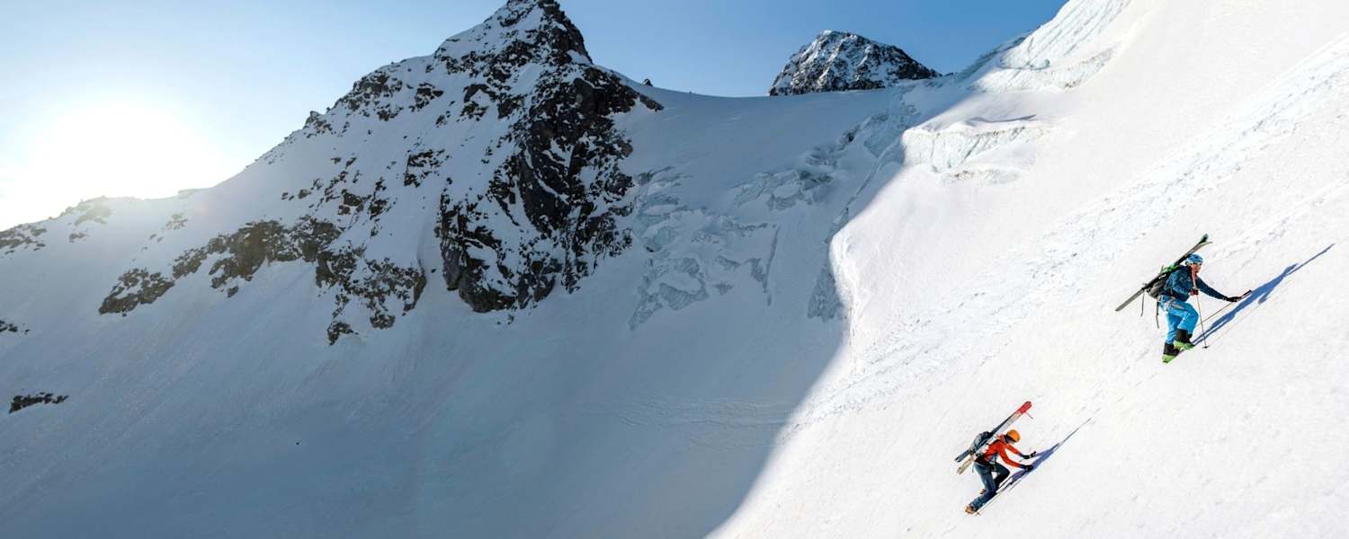 Der majestätische Piz Buin in der Wintersonne.