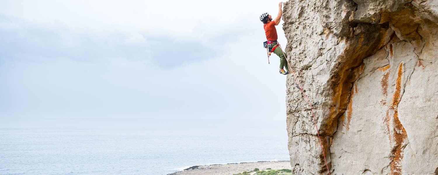 Sportklettern in der Halle und am Fels: Die wichtigsten Unterschiede