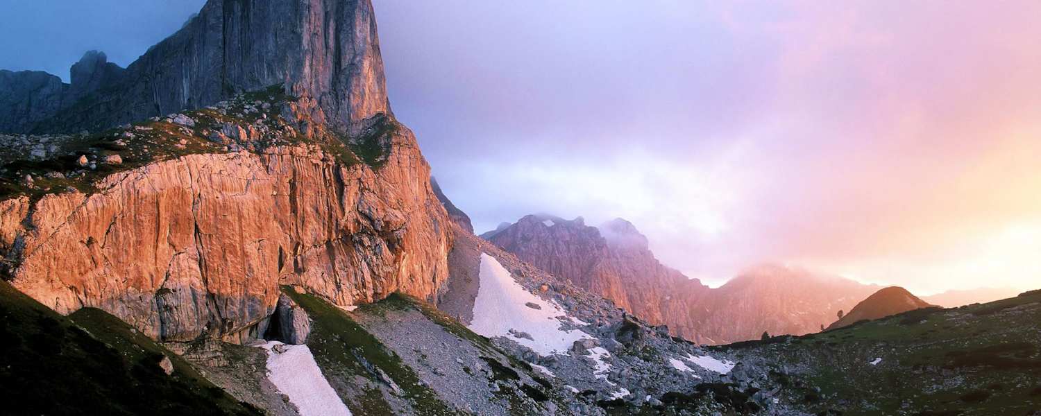 Blick auf den Rofanturm