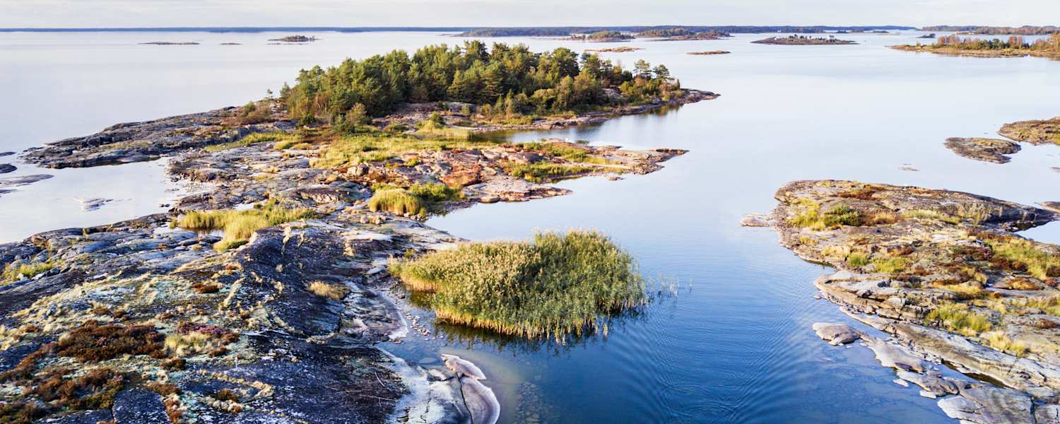 Die Weite findet man nicht nur in der Ferne: Kajaken im schwedischen Lurö-Archipel