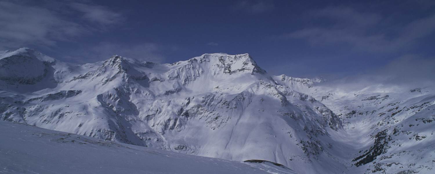 Blick vom Kreuzkogel (2.688 m) in Richtung Schareck, Mölltaler Gletscher