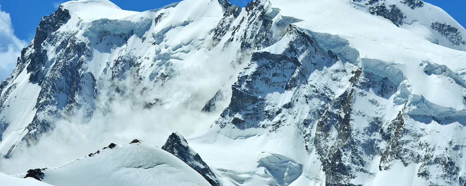 Das Monte Rosa-Massiv: Ganz links im Bild die Signalkuppe mit der Margheritahütte