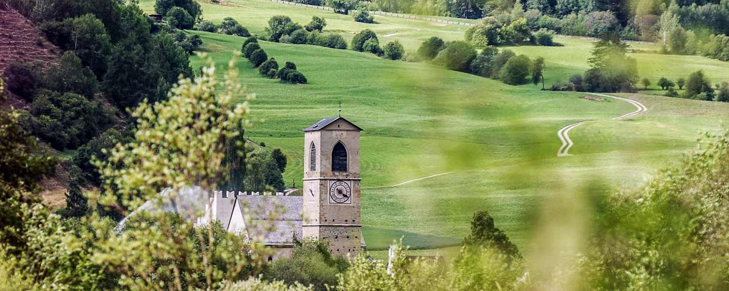 Naturlehrpfad Müstair: Wandern im Val Müstair im Kanton Graubünden