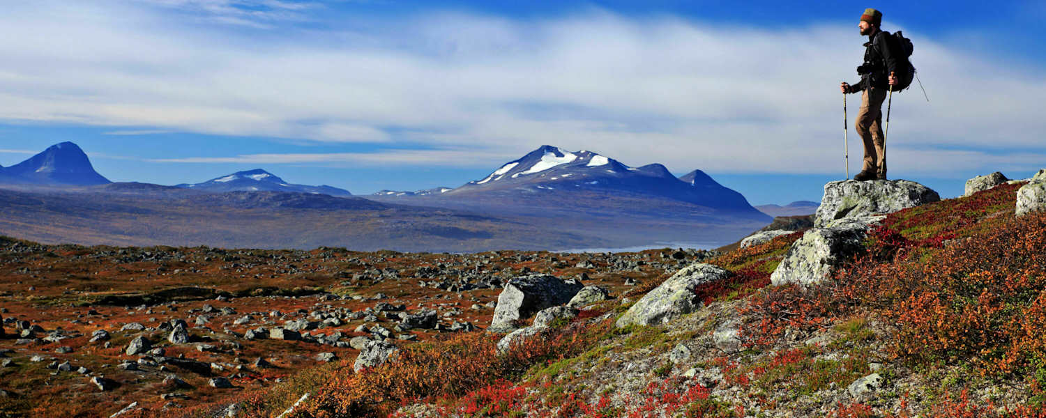 Wanderer im Stora Sjöfallets Nationalpark in Schweden