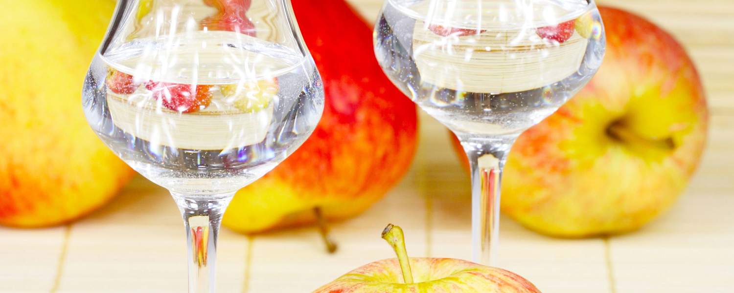Bätziwasser Apgelschnaps