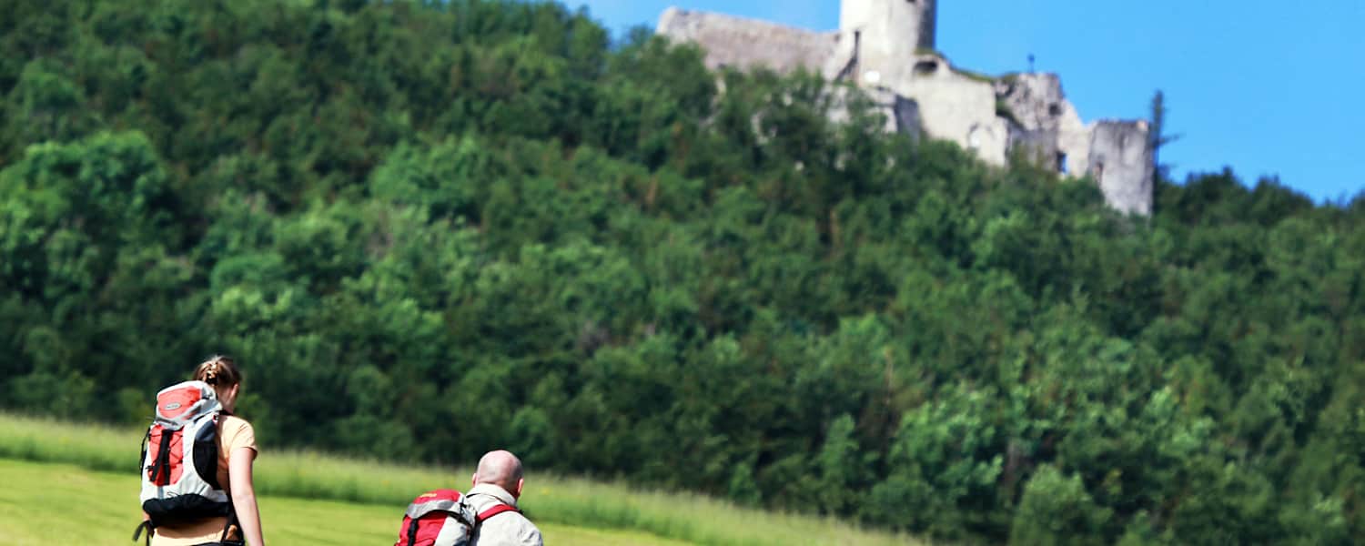 Die Araburg in Kaumberg entlang des Wiener Wallfahrerwegs