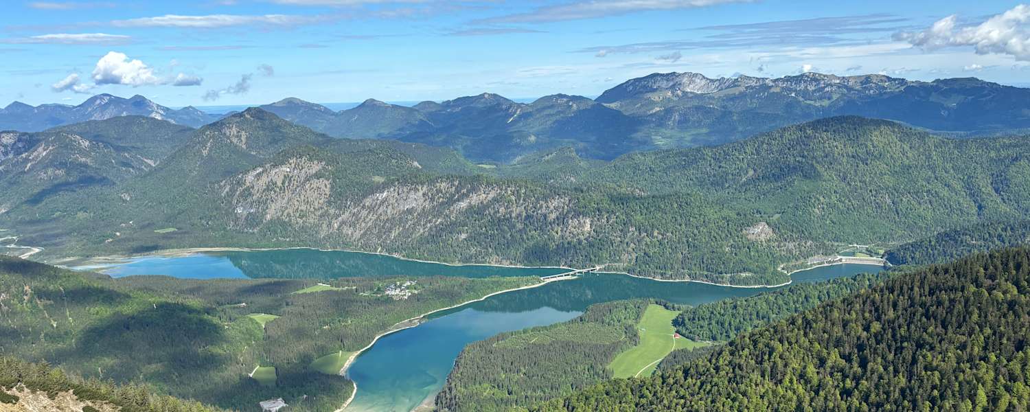 Blick auf den Silvensteinsee im Karwendel
