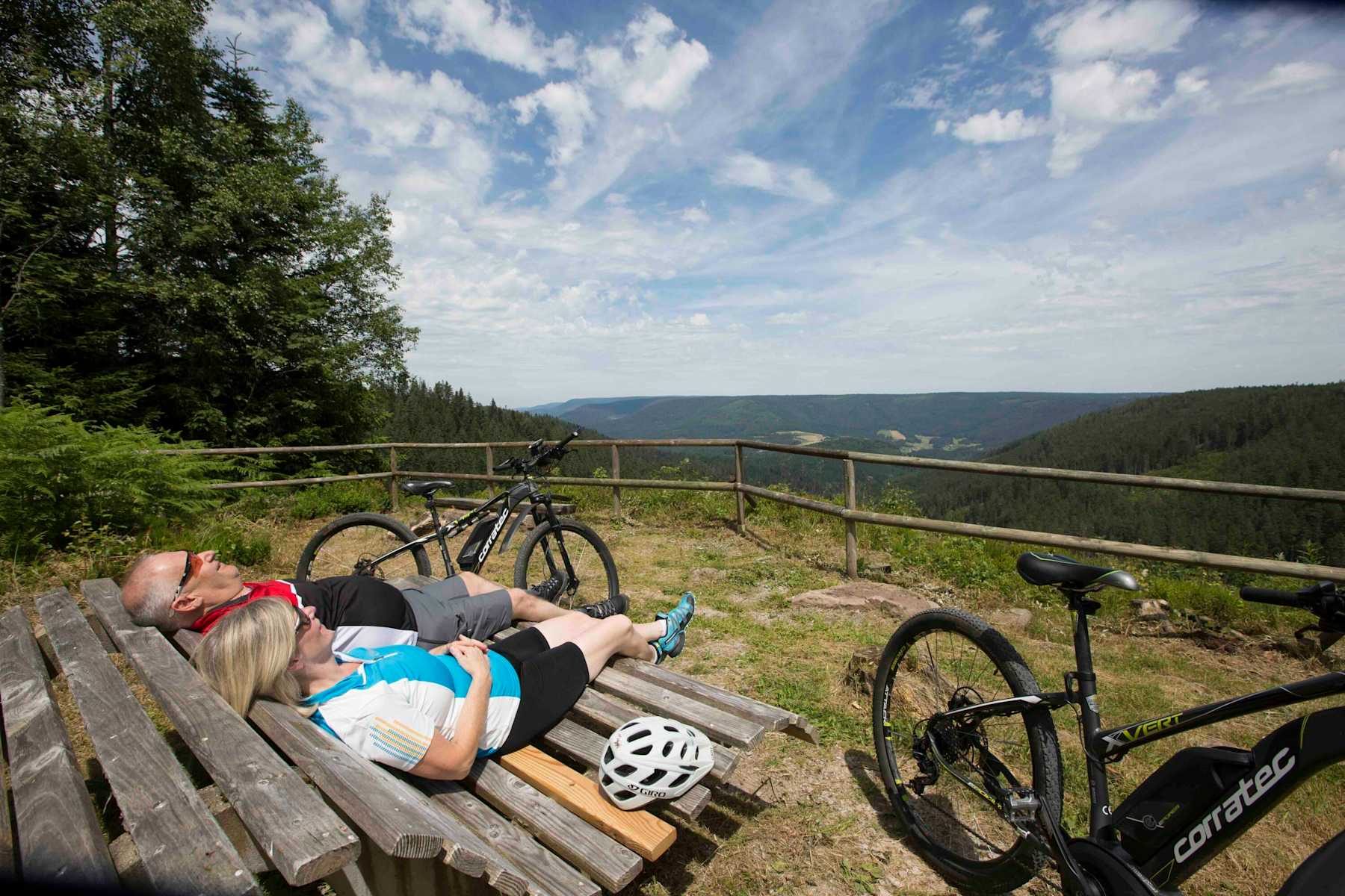 giant trekkingrad e-bike Giant Explore E+ 1 Trekking E-Bikes gebraucht