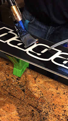 Skiservice: Kratzer aufschmelzen