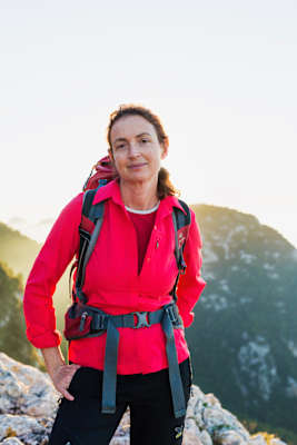 Aina Escriva: Wanderführerin und Kartografin.