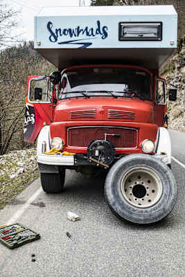 „Snowmads – A Journey Towards Eastern Suns“