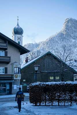 Mit Schneeschuhen durchs Ammergebirge