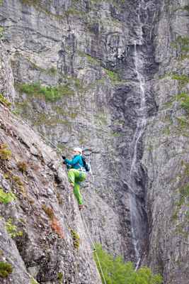 Wandern Klettersteig Fjord Norwegen Bergwelten