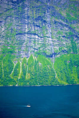 Wandern Klettersteig Fjord Norwegen Bergwelten