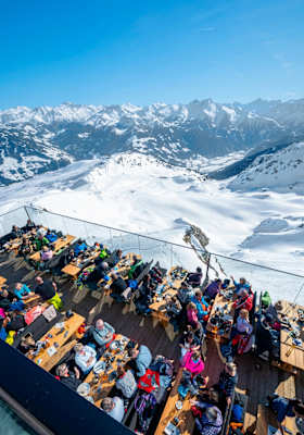 Die Sonnenterasse des Albergo bietet einen märchenhaften Ausblick. 
