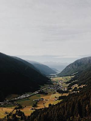 Ernst Merkinger wandert weit