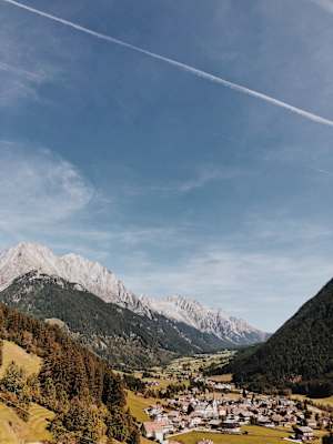 Ernst Merkinger wandert weit