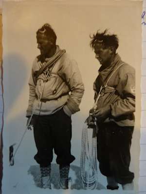 Damit Friedl aus Heiligenbllut mit Glieber Toni