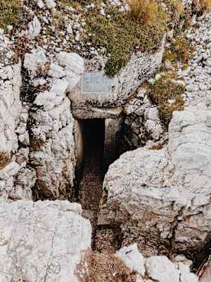 Ernst Merkinger wandert weit Dolomiten Höhenweg