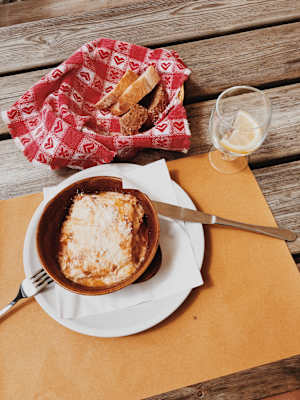 Ernst Merkinger wandert weit Dolomiten Höhenweg