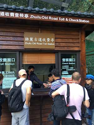 Taroko Zhuilu Old Road Taiwan Blog Martin Foszczynski