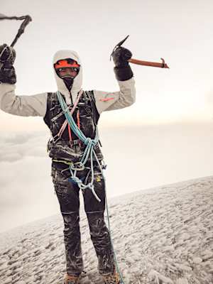 Am Gipfel des Cotopaxi in Ecuador