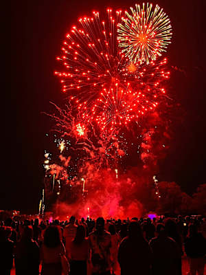 Das Feuerwerk zum französischen Nationalfeiertag in Lille