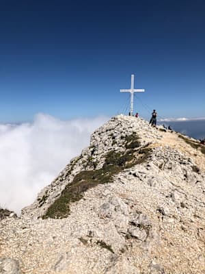 Mittagskogel Gipfelkreuz