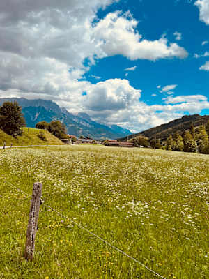 Auf dem Radweg Richtung Leogang