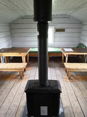 Weitwanderweg Södra Kungsleden Thürmer Christine Hütte innen