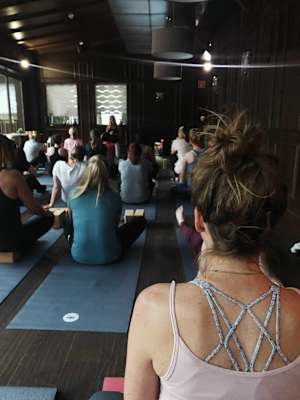 Bergwelten Yoga am Berg