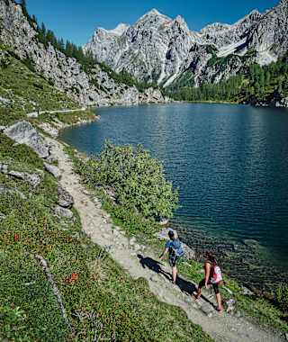 Wanderer am Tappenkarsee