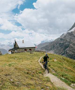 Mountainbiken im Zmutttal, rund um die Schönbielhütte