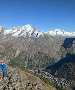 Im Aufstieg zur Mischabelhütte