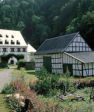Kloster Ehrenstein am WesterwaldSteig