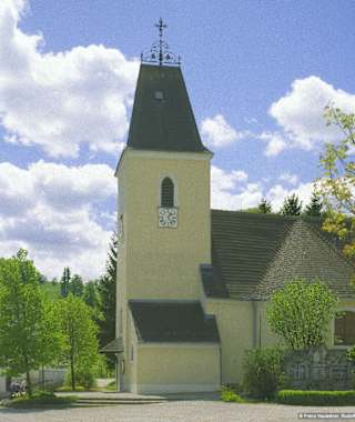 Der kurzweilige Zugang zum Gaisstein, der im reizenden Dorf Furth beginnt, leitet durch Wiesen und Wälder auf eine Höhe, die Kenner zumindest einmal, Fans sogar mehrmals im Jahr besuchen.